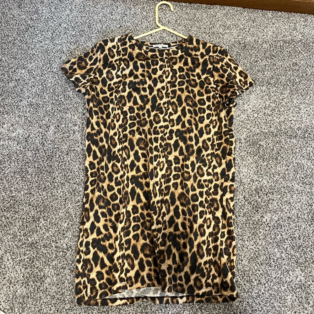 Cheetah T-shirt dress